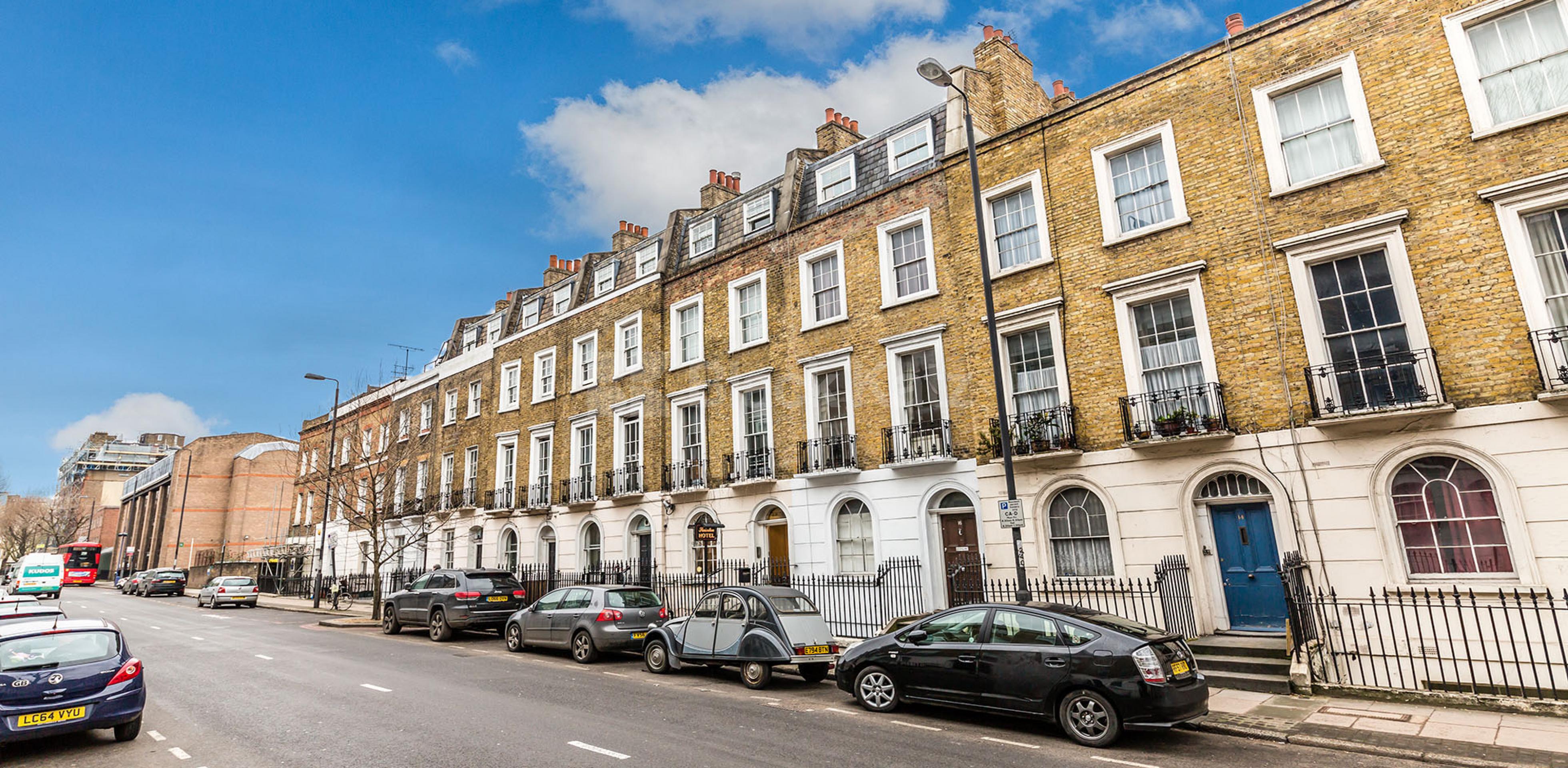 Fantastic location 3 bedroom apartment close to Kings Cross Swinton Street, Kings Cross WC1X